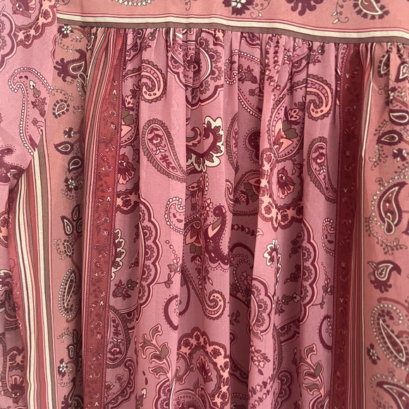 Aritzia Wilfred woman’s Solene Paisley tunic dress - Picture 10 of 16